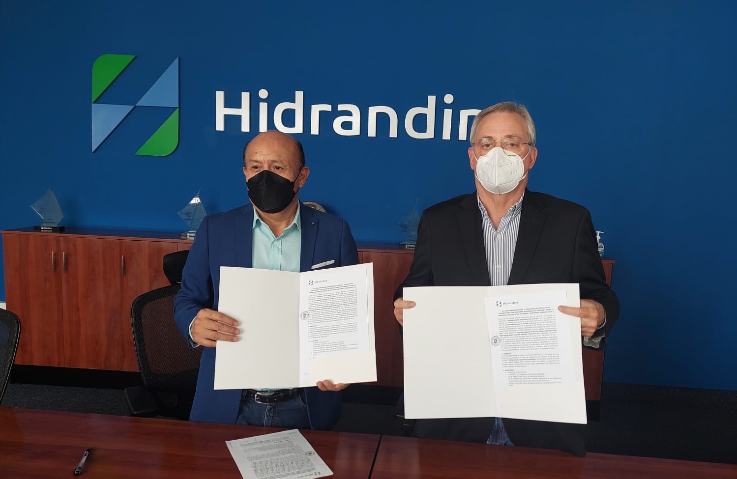 Firma de convenio para desarrollar programa "Fortaleciendo seguridad con energía”