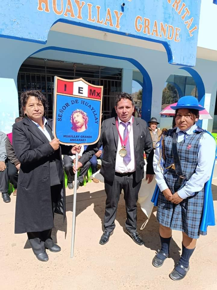 Desfile escolar por fiestas patrias 2023