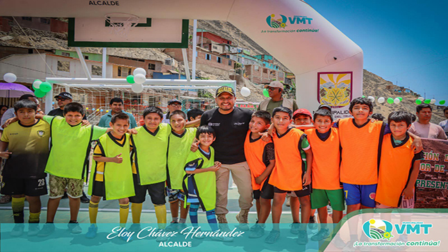 Losas construidas con el programa municipal #VillaMinka, creado por nuestro alcalde Eloy Chávez Hernández.