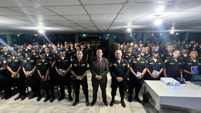 Seguro Saludpol fortalece la salud policial con “360° Cerca de ti”