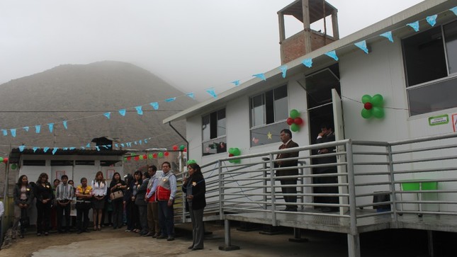 Inauguración de módulos prefabricados