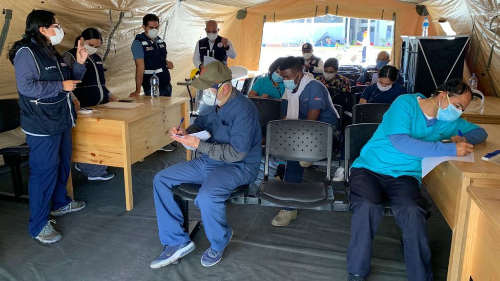 Equipo médico de emergencia en Huánuco