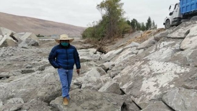 Obra Reparación y Mejoramiento de Enrocado de las Defensas Ribereñas en el Centro Poblado Menor el Arenal, Distrito de Deán Valdivia, Provincia de Islay, Región Arequipa.