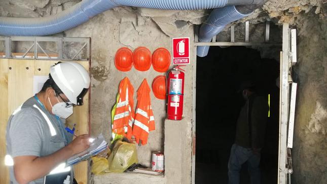 Sucamec también inspeccionó un polvorín con productos explosivos.