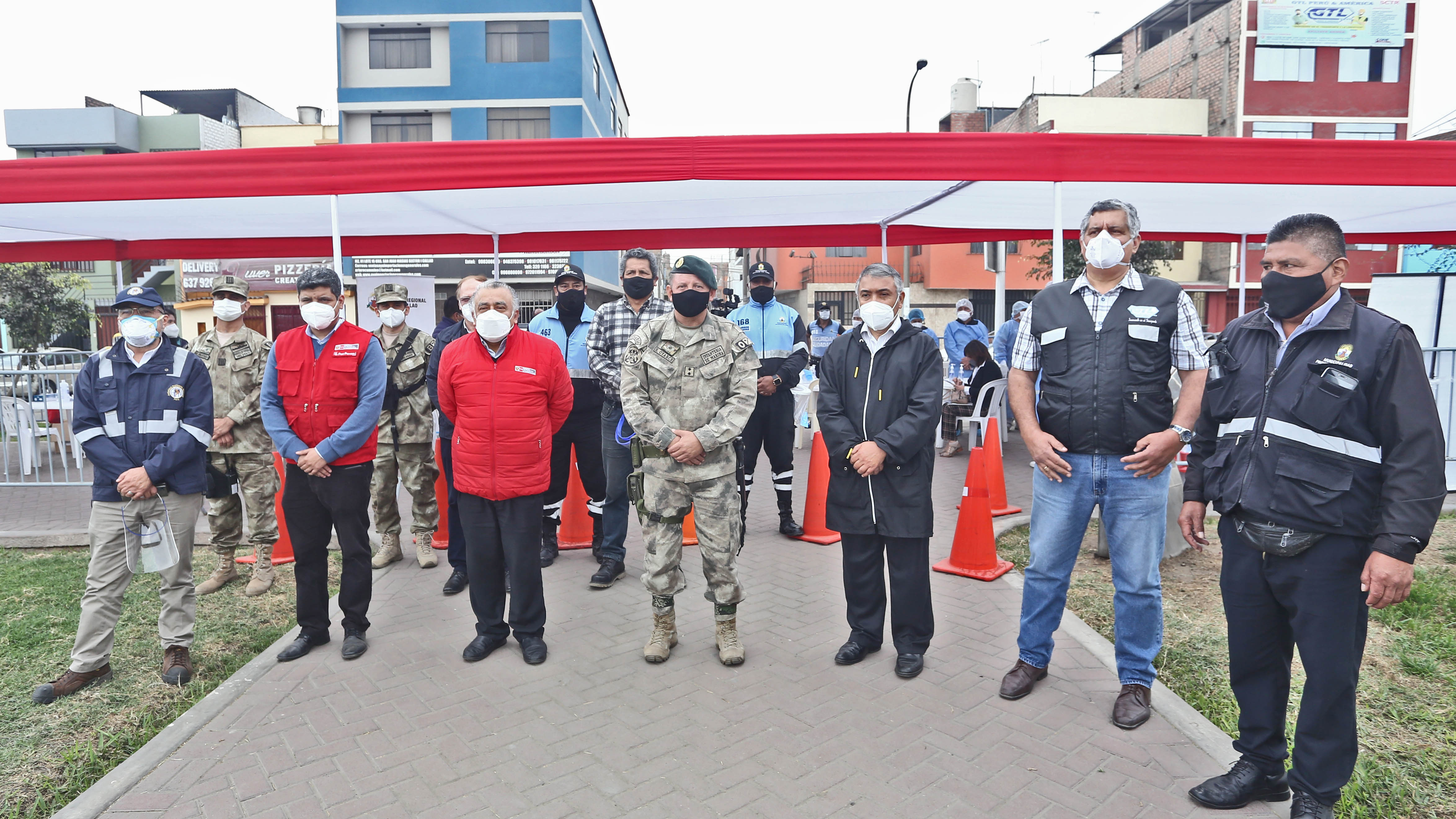 MTC supervisa la toma de pruebas rápidas a transportistas de carga para evitar Covid-19 en el Mercado Mayorista de Lima y en el puerto del Callao
