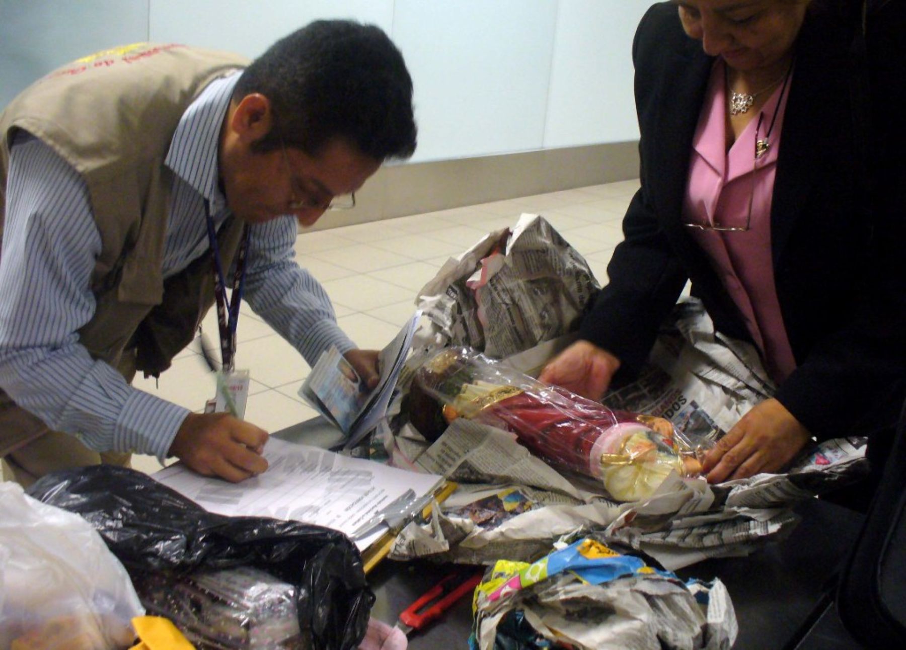 Ministerio de Cultura capacita a Serpost de Tacna contra el tráfico ilícito de bienes culturales
