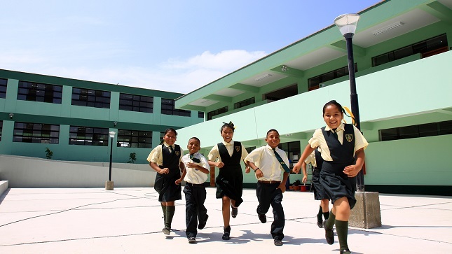 Los proyectos OxI de la Región Cajamarca corresponden a los sectores educación, agropecuario, ambiente y cultura.
