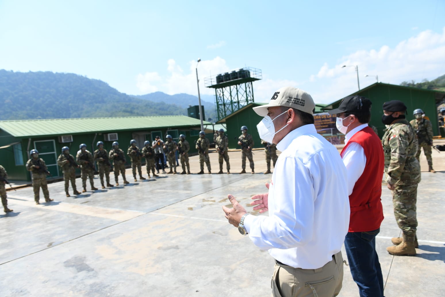 Ministros del Interior y de Defensa realizaron visita de trabajo al Vraem.