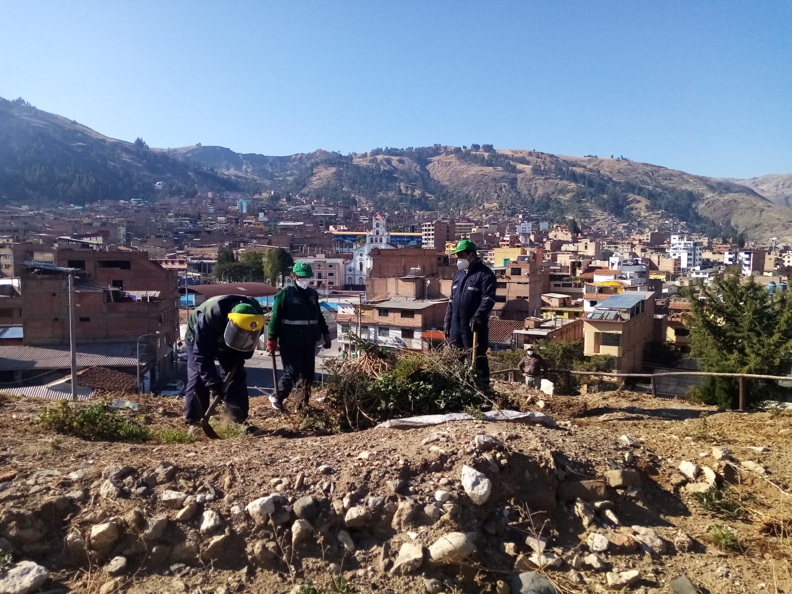 Ministerio de Cultura realizó la limpieza y mantenimiento del Sitio Arqueológico Pumacayán en Huaraz