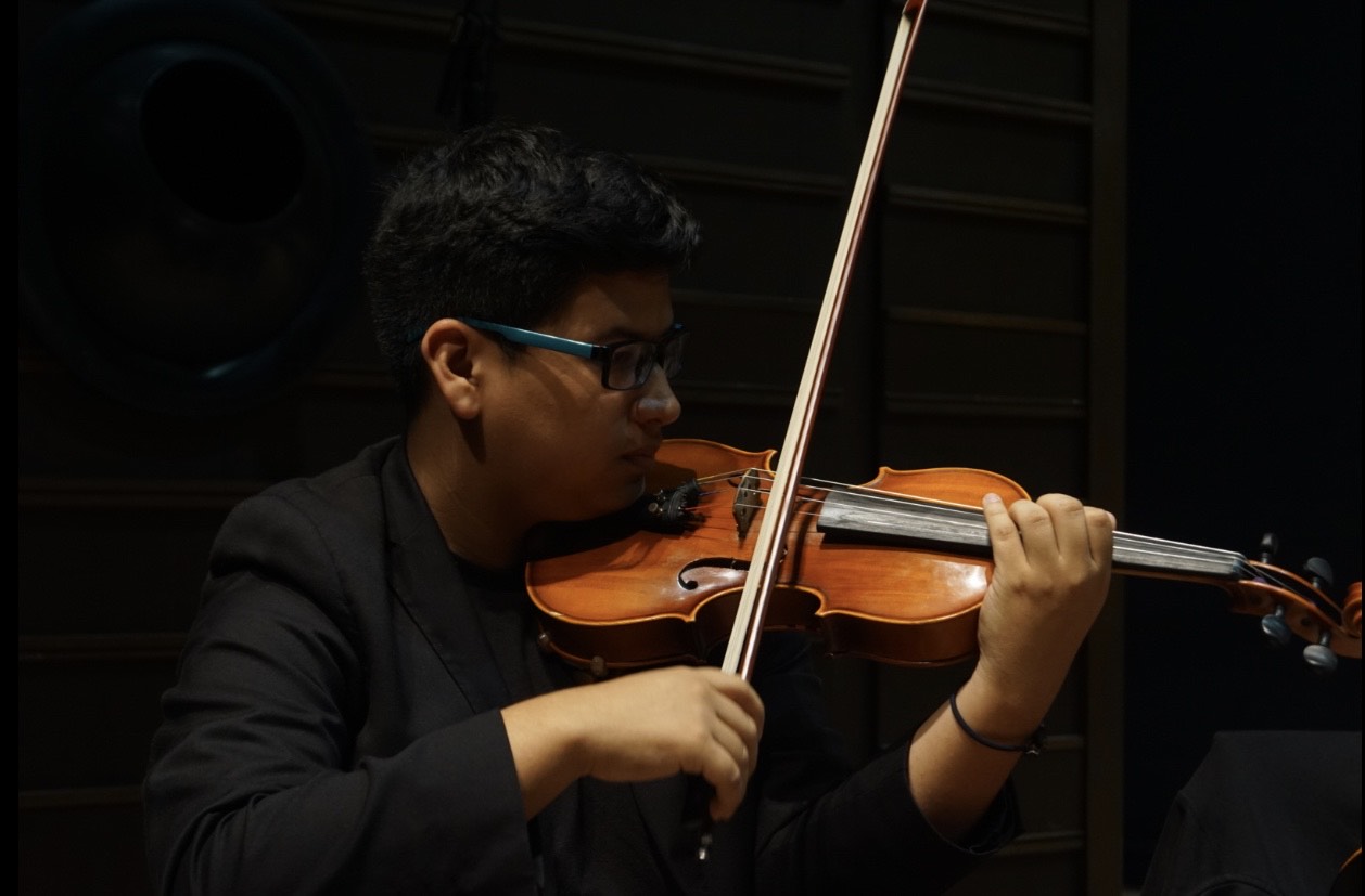 Solistas de la Orquesta Sinfónica Nacional Juvenil Bicentenario: ¡Violines! en concierto desde el Gran Teatro Nacional