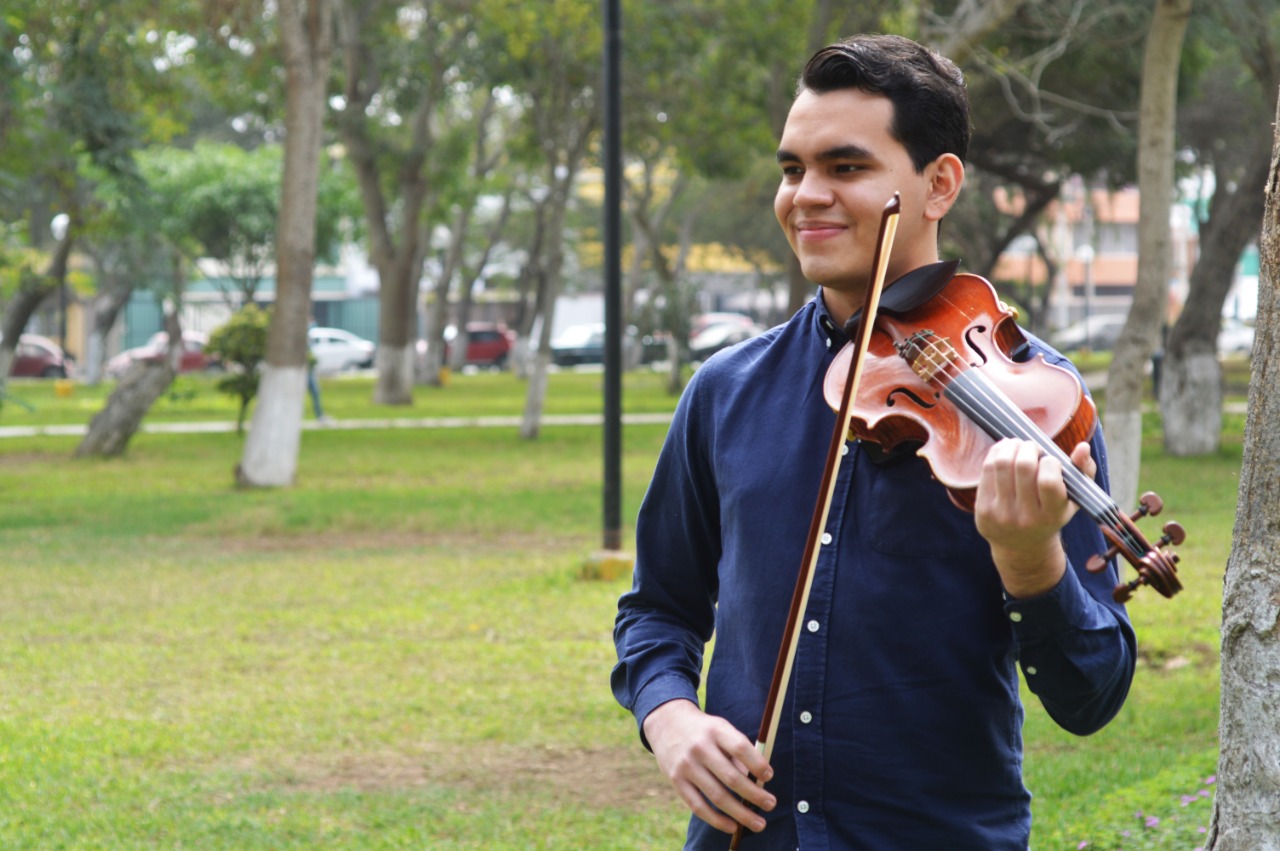 Solistas de la Orquesta Sinfónica Nacional Juvenil Bicentenario: ¡Violines! en concierto desde el Gran Teatro Nacional
