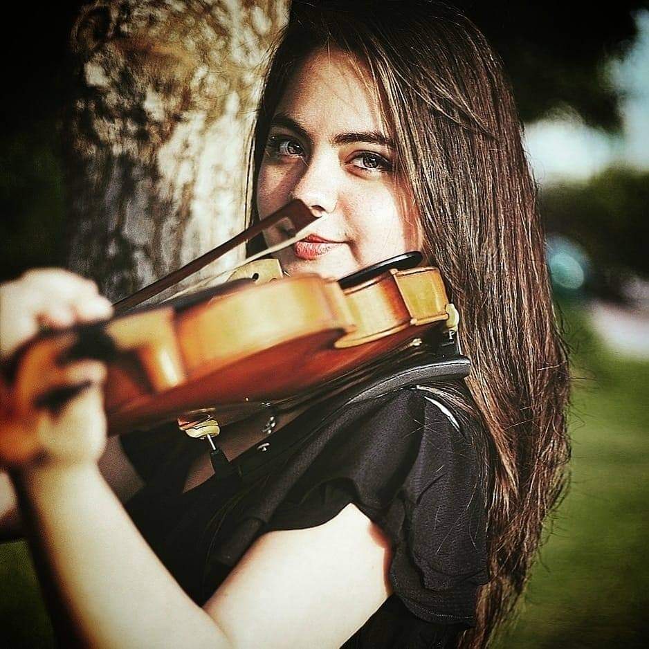Solistas de la Orquesta Sinfónica Nacional Juvenil Bicentenario: ¡Violines! en concierto desde el Gran Teatro Nacional