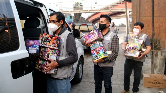 Sucamec incauta media tonelada de pirotécnicos en el Rímac.