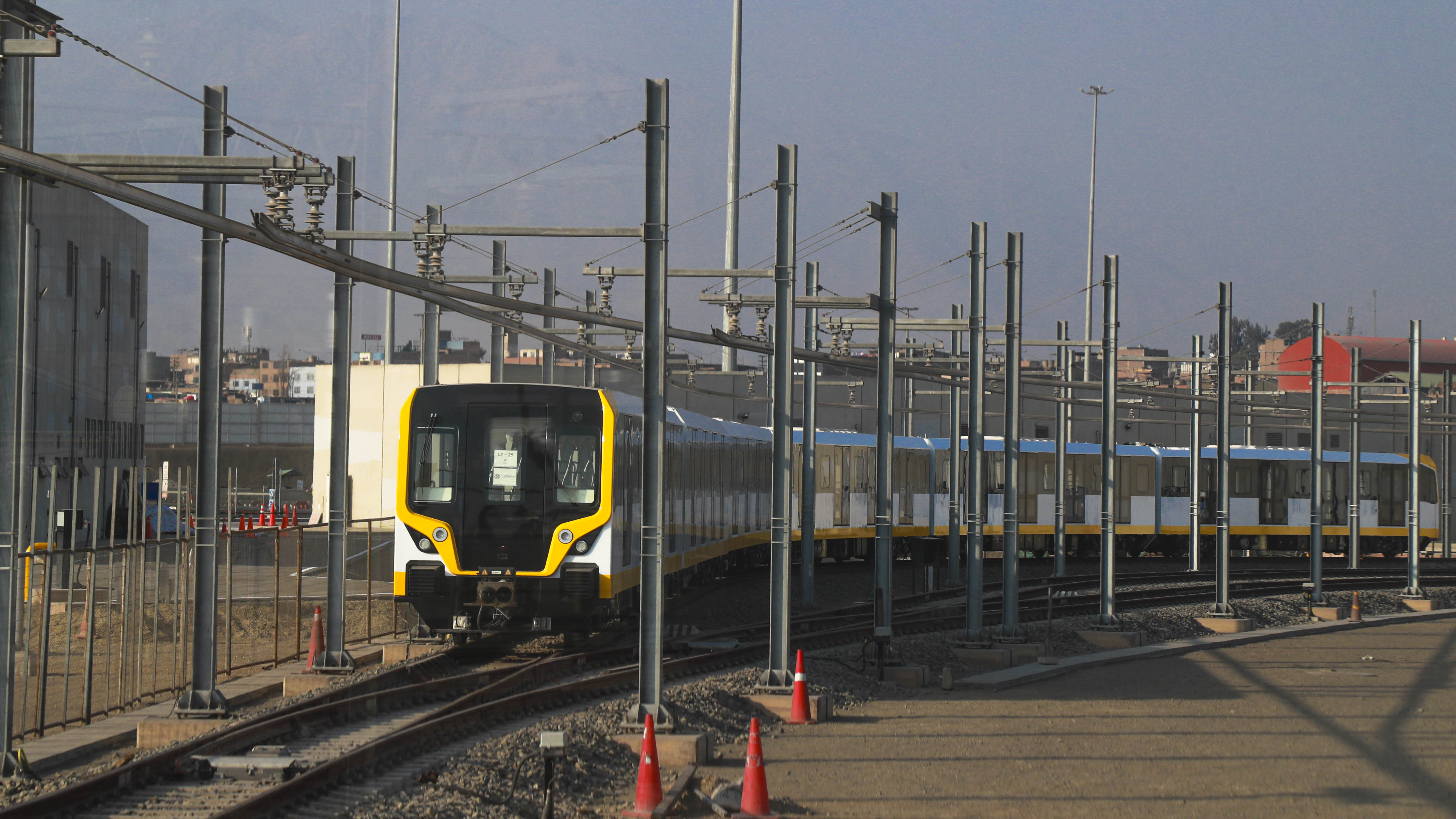 Línea 2 del Metro de Lima y Callao inició fase de prueba de los trenes dentro del túnel subterráneo