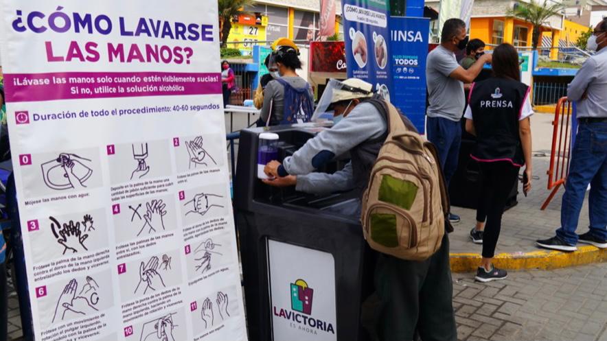 Minsa verifica en Emporio de Gamarra que se cumplan protocolos sanitarios para evitar COVID-19