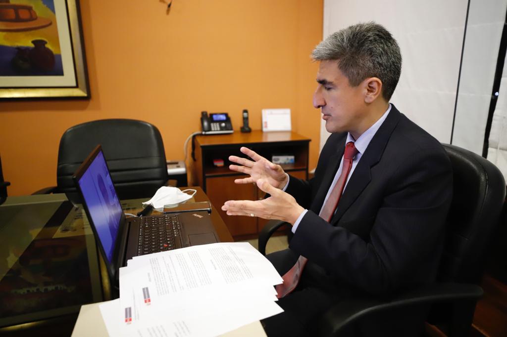 El ministro de Cultura, Alejandro Neyra Sánchez, resaltó la capacitación que recibieron los servidores públicos, para contribuir al desarrollo del país.