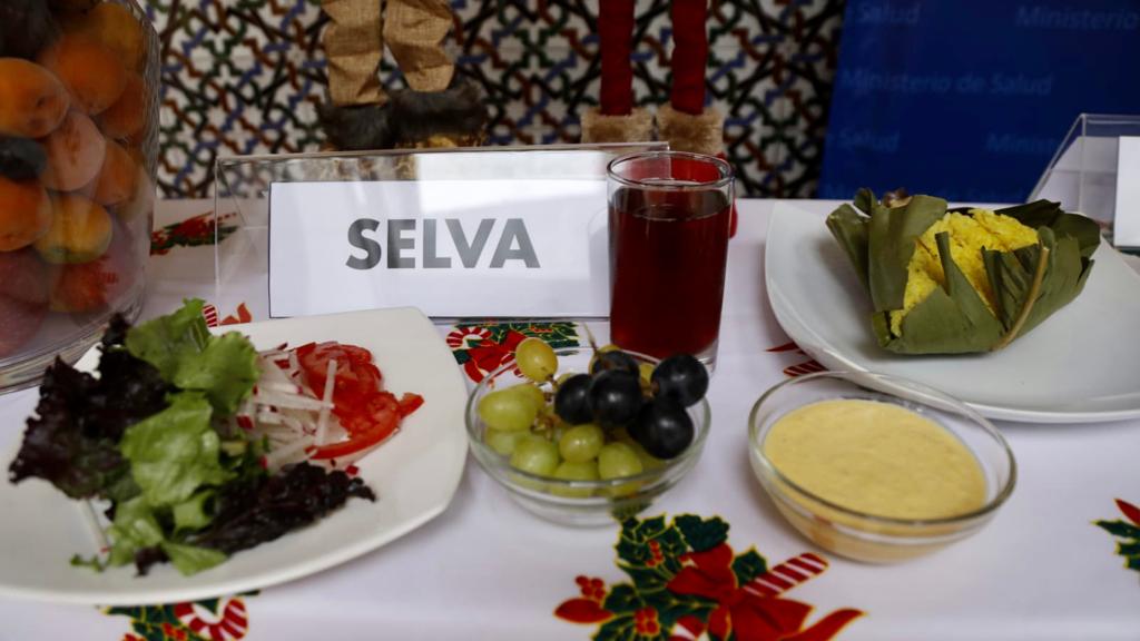 Cenas navideñas saludables deben contener ensaladas de verduras y frutas