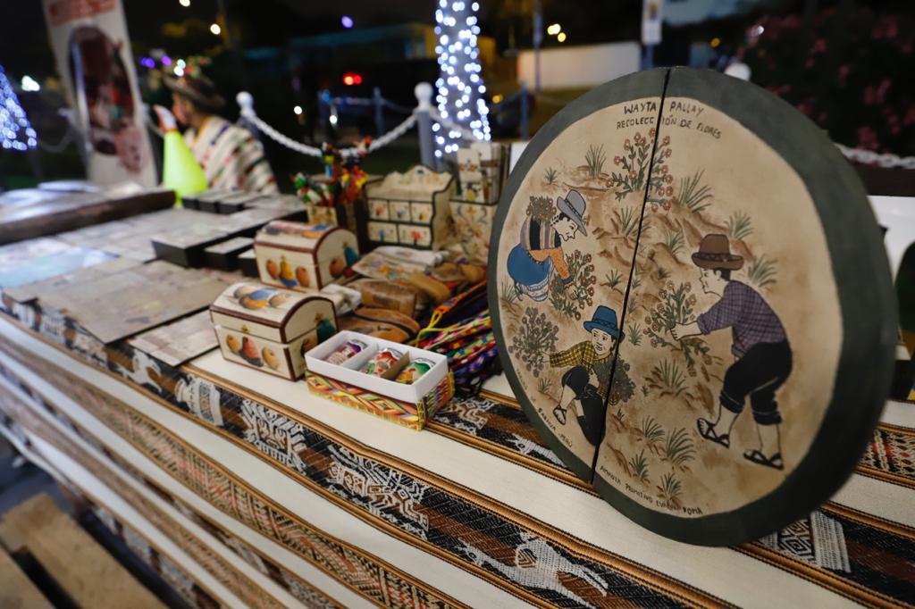 Feria artesanal en Chorrillos fue inaugurada con presencia del ministro de Cultura