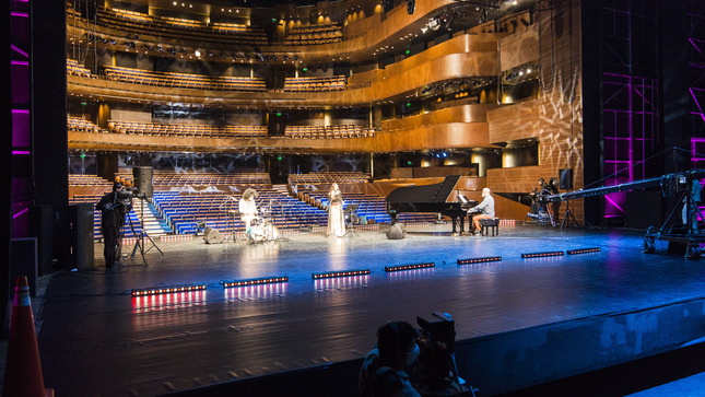De esta manera, se brindan pautas para el desarrollo de actividades como el teatro, circo, conciertos, danza, entre otros, con la aprobación del Ministerio de Salud.