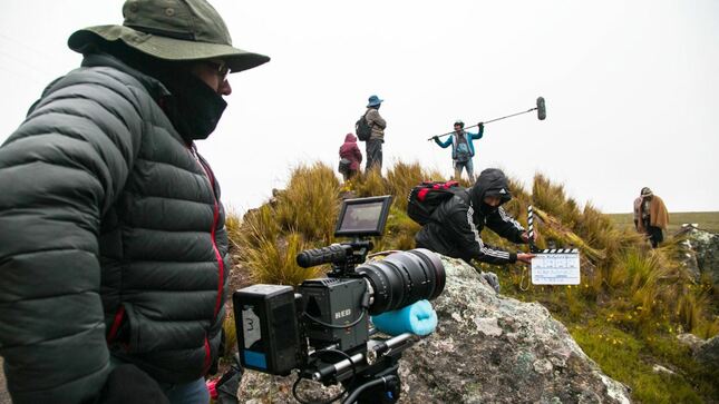 Nuevos programas educativos  para formación relacionada a la producción audiovisual