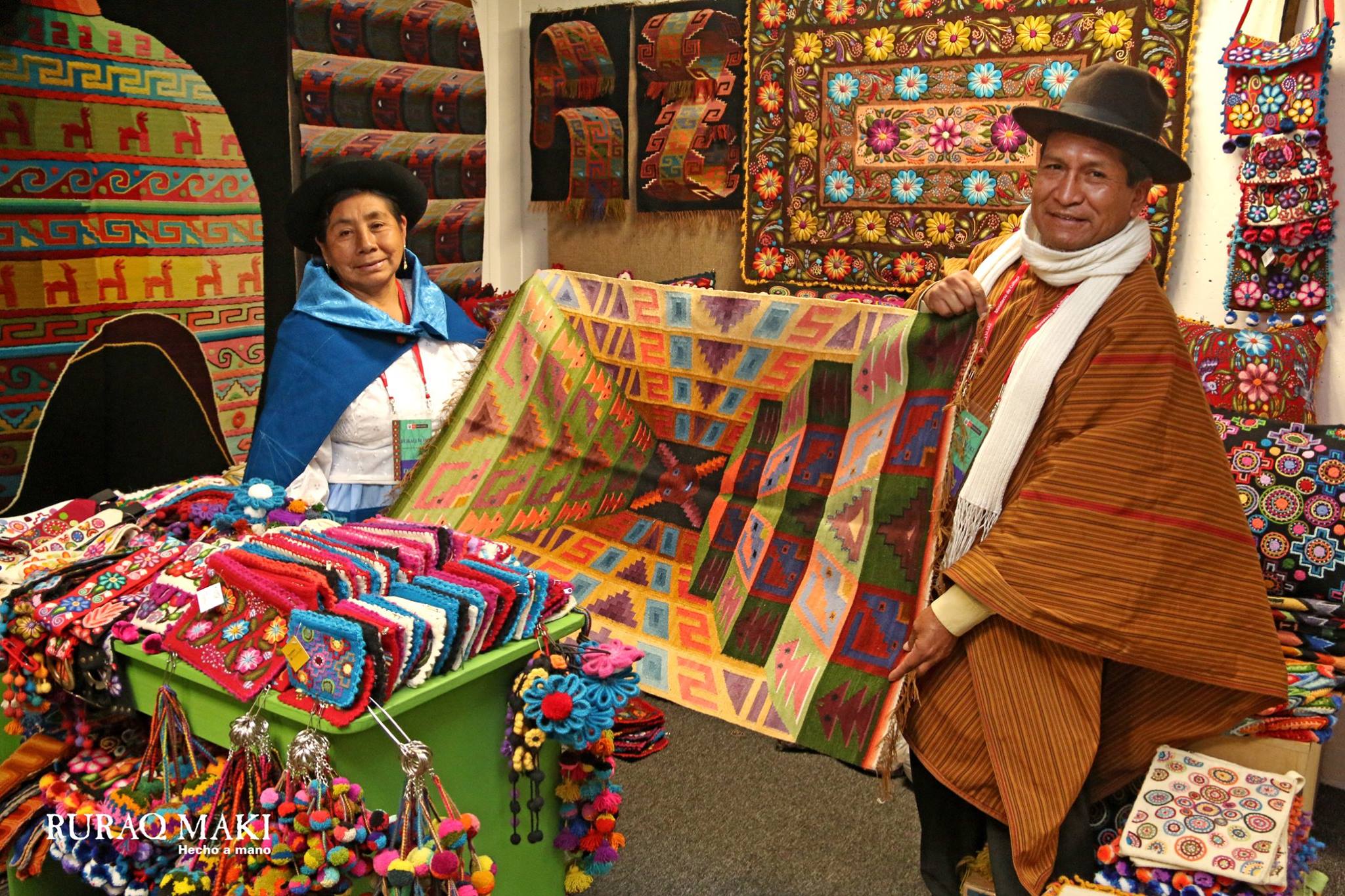 Ruraq maki, hecho a mano culmina el 2020 con 40 tiendas virtuales de colectivos de artistas, beneficiando a más de 1500 familias