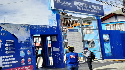 Comisionados de la Defensoría del Pueblo en supervisión a Hospital II de Huaraz