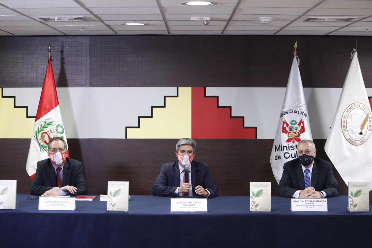 Ministro de Cultura participó en la presentación de libro sobre Antonio Raimondi