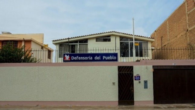 Fachada de la Oficina de la Defensoría del Pueblo en Lambayeque 