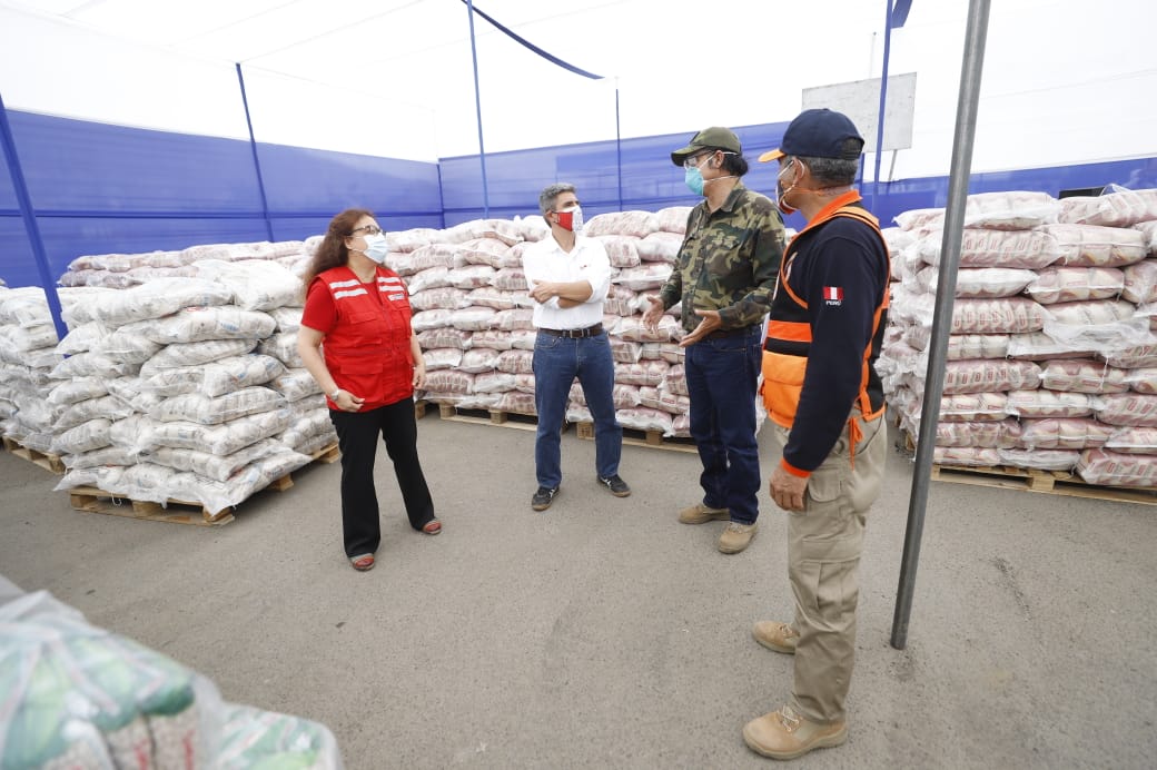 Gobierno entrega alimentos a comedores populares y ollas comunes