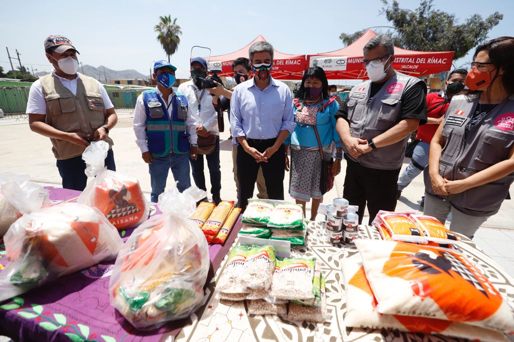 Entregan alimentos de primera necesidad en beneficio de 2,000 ciudadanos indígenas Shipibo-Konibo en Cantagallo
