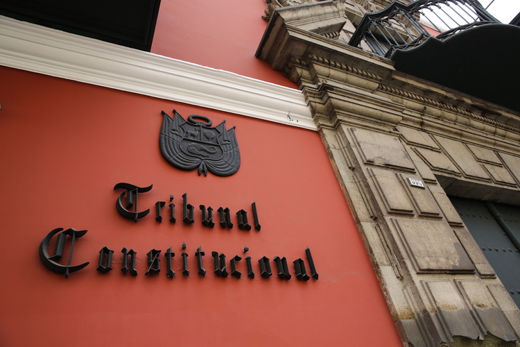 Fronstis del Tribunal Constitucional
