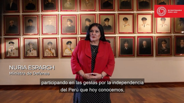 Ministra de Defensa y oficiales de las FF. AA. recuerdan legado de mujeres que lucharon por la independencia