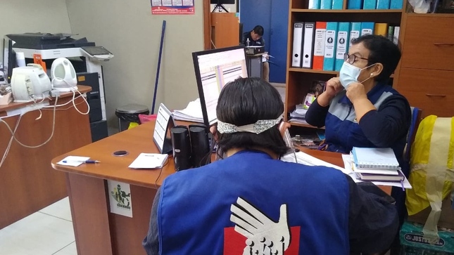 Jefa de la oficina defensorrial de Huánuco a la representante de la Diresa 

