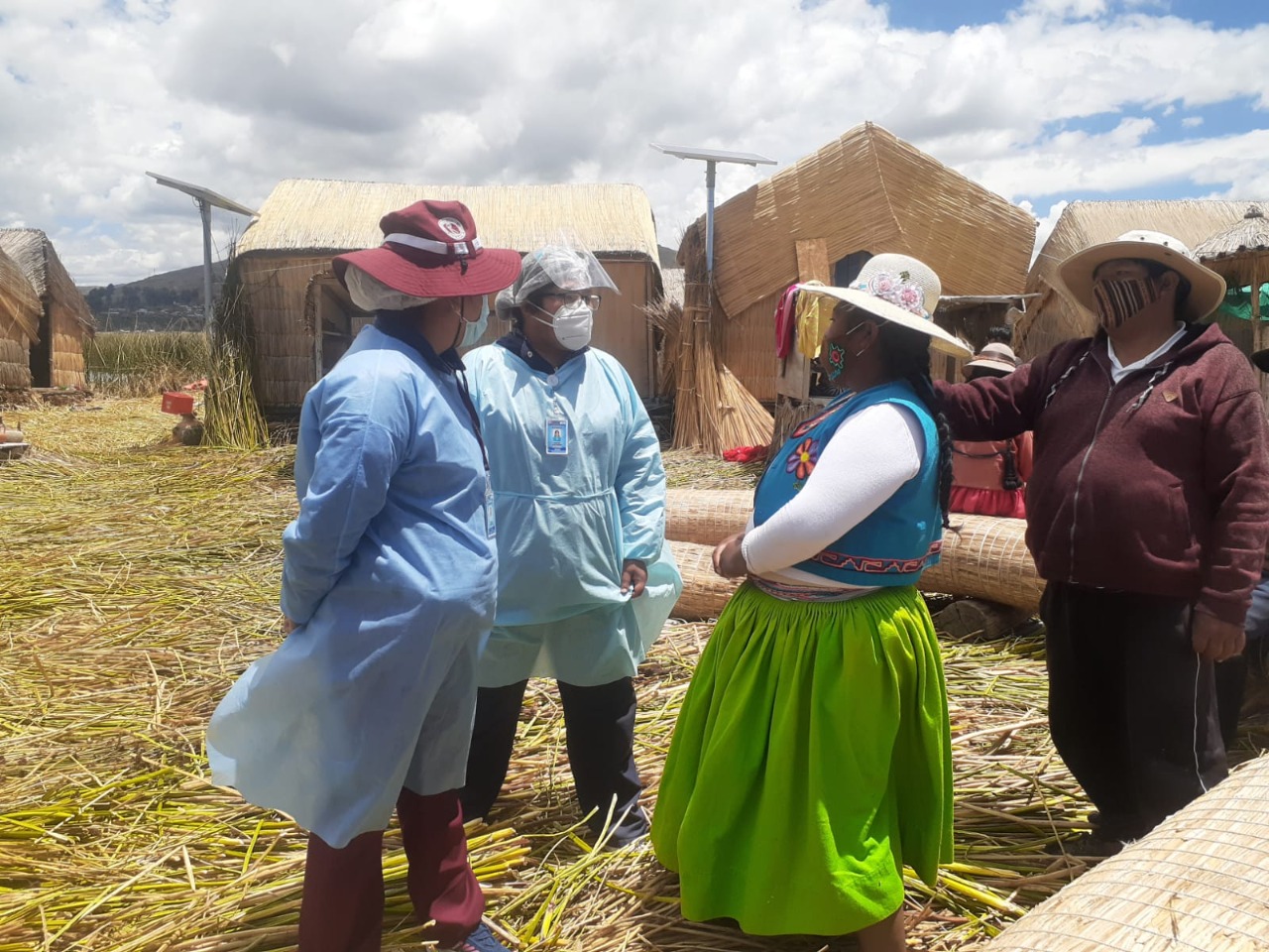 Ministerio de Cultura brinda recomendaciones sanitarias a ciudadanas-Puno