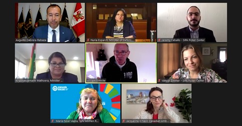 Ministra de Defensa: Mujeres y hombres tendrán las mismas oportunidades en las Fuerzas Armadas