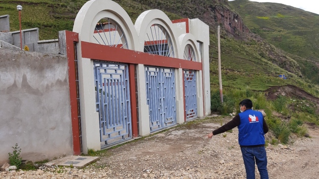 Comisionados de la Defensoría del Pueblo supervisan local de votación 