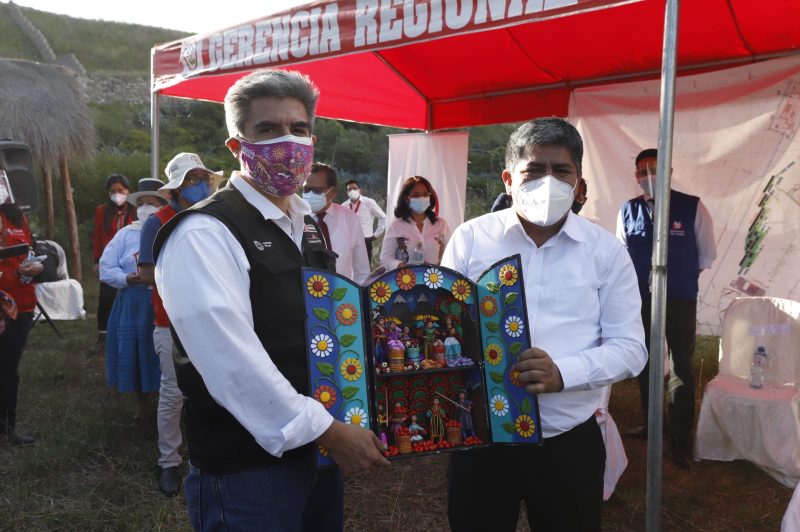 Ministro de Cultura visitó el Santuario de Memoria de La Hoyada