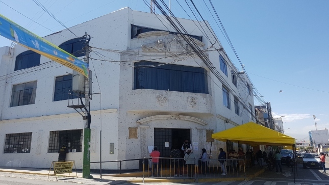 Imagen JPG de de la fachada de la Municipalidad Distrital de Cerro Colorado en Arequipa.