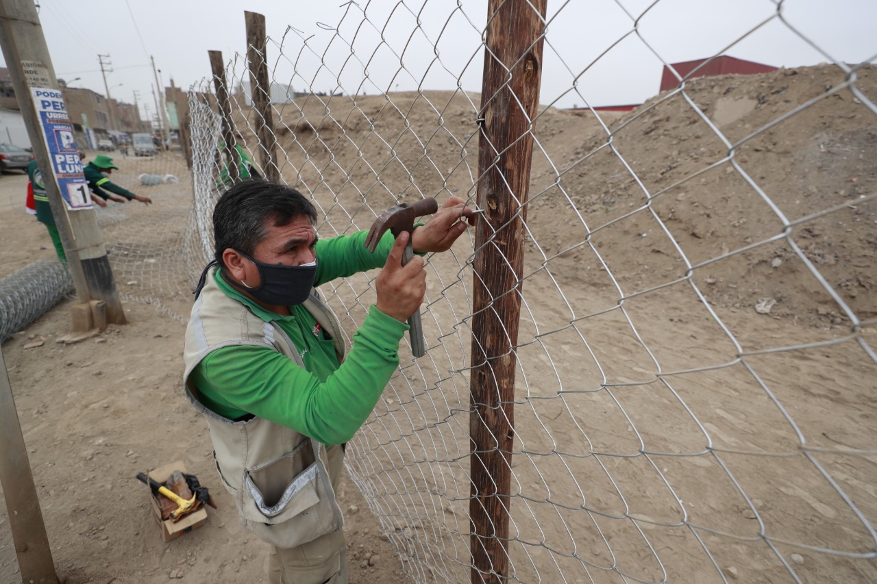 Ministerio de Cultura ejecutó acción de protección de la Huaca Fundo Naranjal