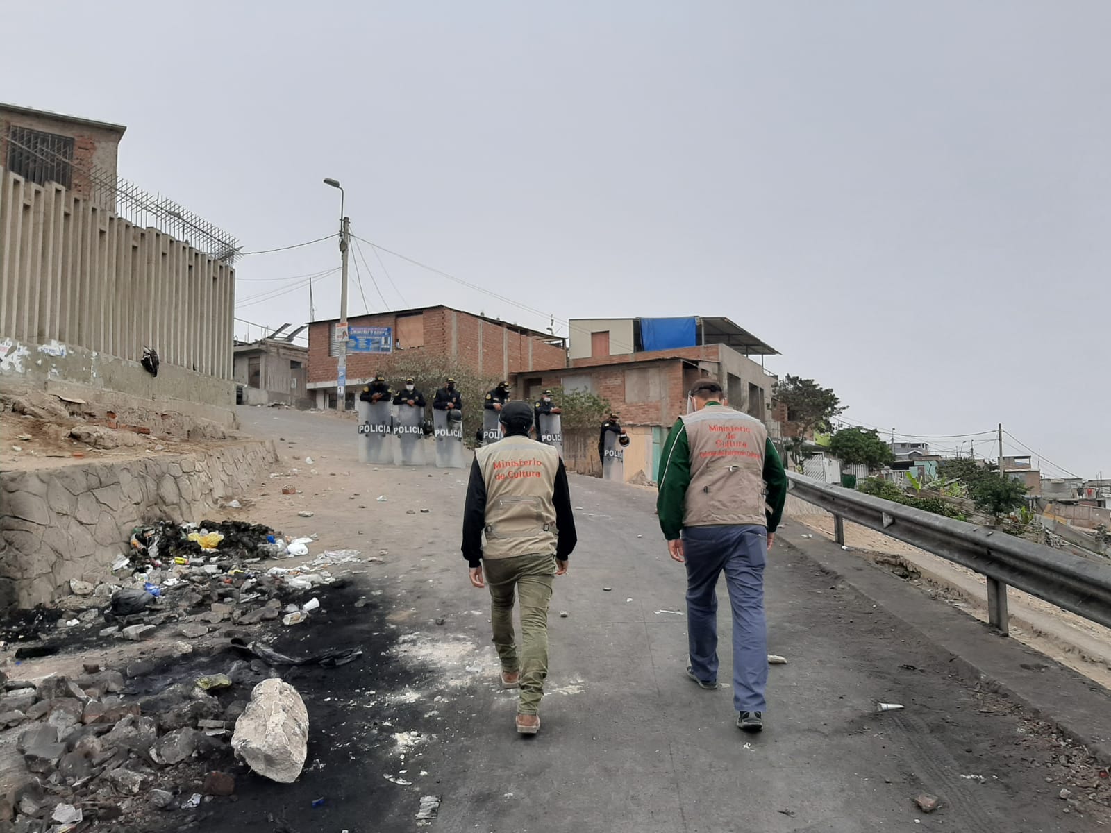 Ministerio de Cultura y Ministerio del Interior recuperan la Zona Arqueológica Lomo de Corvina