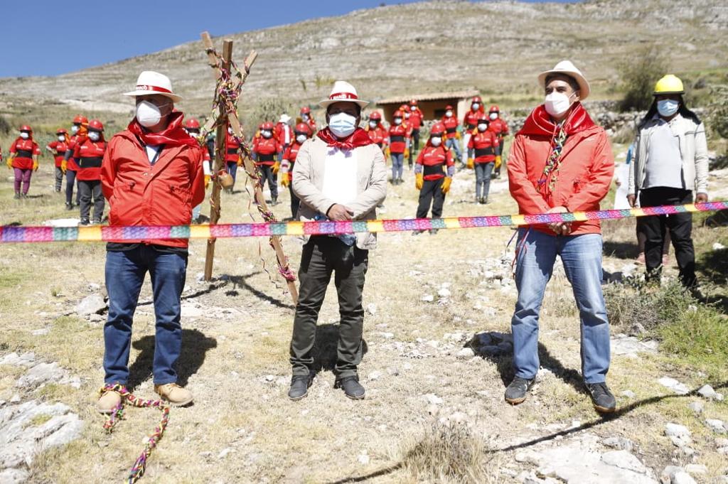 Ministros de Cultura y Trabajo participaron en el inicio de labores del programa Trabaja Perú para sitios arqueológicos