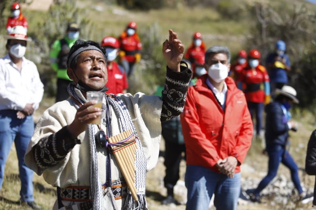 Ministros de Cultura y Trabajo participaron en el inicio de labores del programa Trabaja Perú para sitios arqueológicos