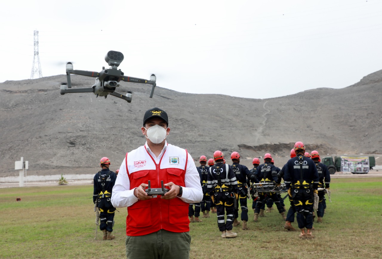Personal militar, policial y civil fueron capacitados en uso de dron en emergencias y patrullaje
