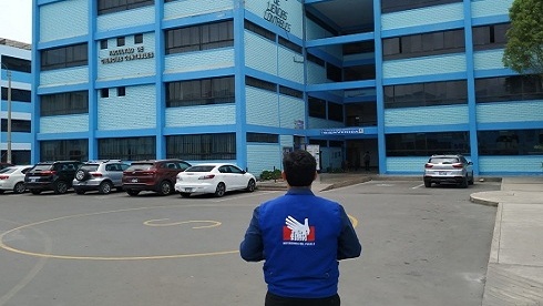 Foto de interior de universidad
