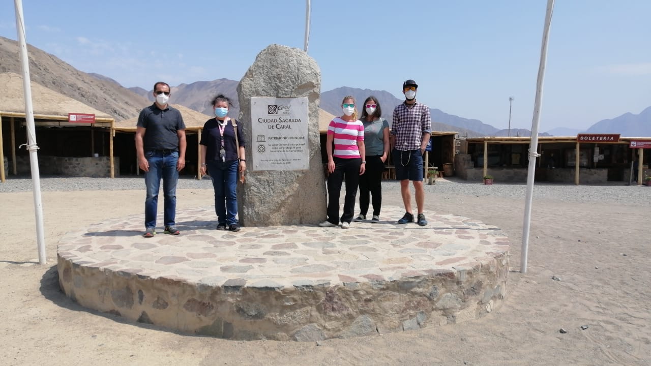Diplomáticos de la República Checa en la Ciudad Sagrada de Caral.