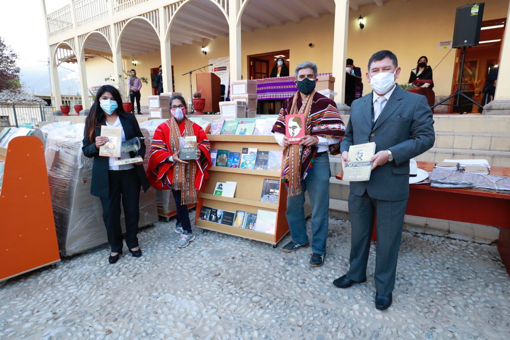 Ministerio de Cultura entregó 882 libros para la Red de Espacios de Lectura en Apurímac