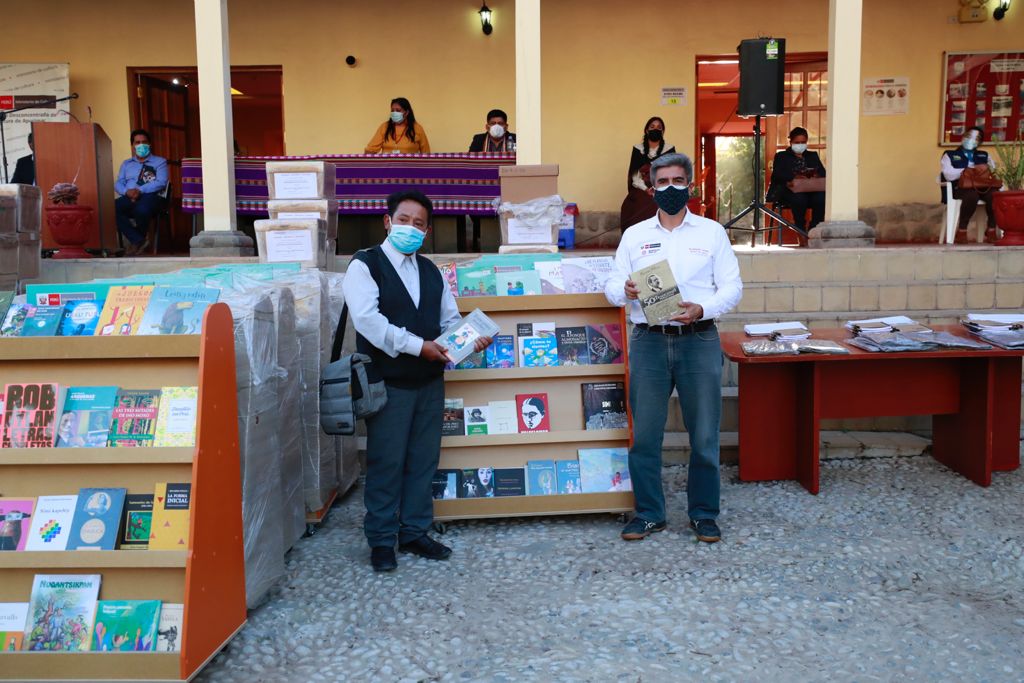 Ministerio de Cultura entregó 882 libros para la Red de Espacios de Lectura en Apurímac