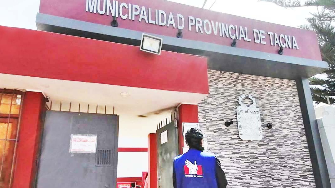 Foto de la fachada del municipio de Tacna