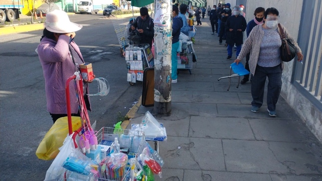 Foto de comerciantes ambulantes