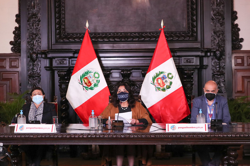 Ministros de Estado: Violeta Bermúdez presidenta de la PCM y Ministra de la Mujer y Poblaciones Vulnerables, Silvia Loli anuncian aprobación de la Política PNMDD al 2030